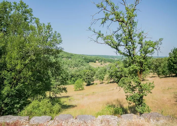Dordogne Poolside Escape *