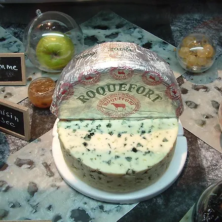 Dordogne Poolside Escape Tatil Evi Lavercantière