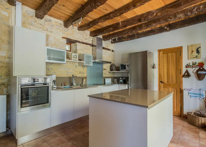 Prázdninový dům Dordogne Poolside Escape *