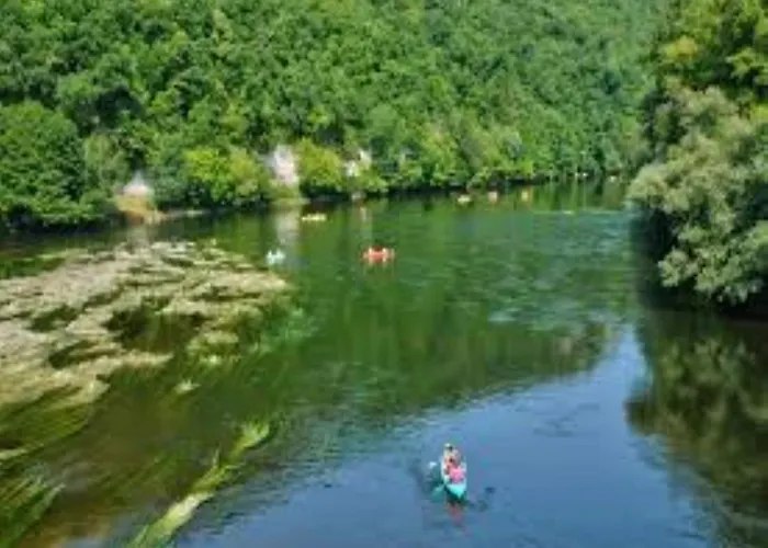 Dordogne Poolside Escape Prázdninový dům *